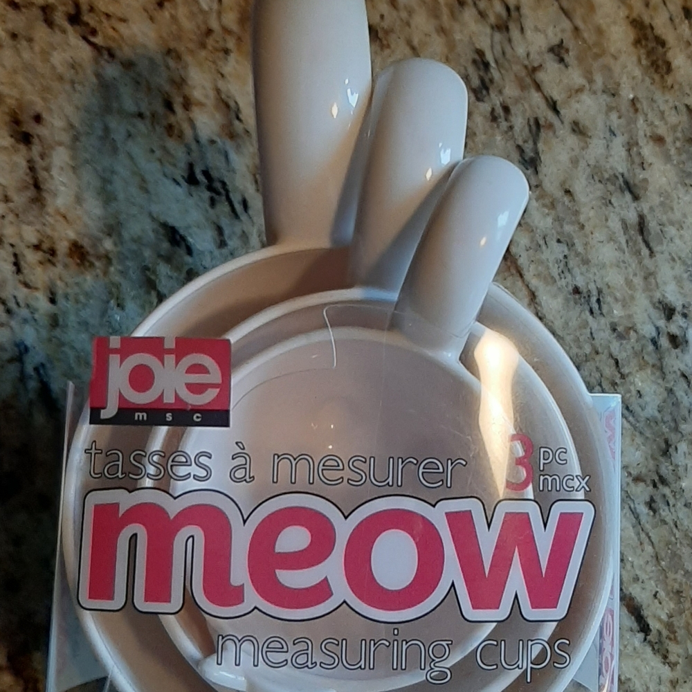 Measuring cups